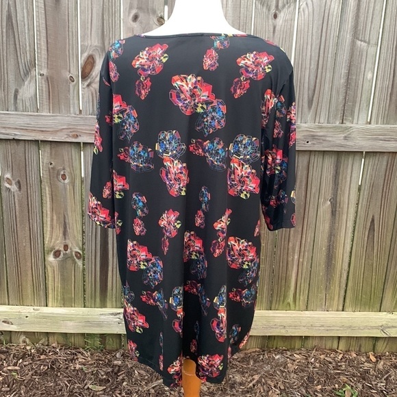Jete abstract floral tunic top, size 2xl - Picture 3 of 5